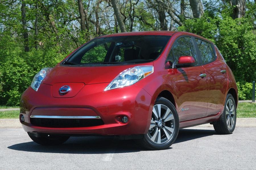  Nissan Leaf 2013 года  (фото 13 из 63)